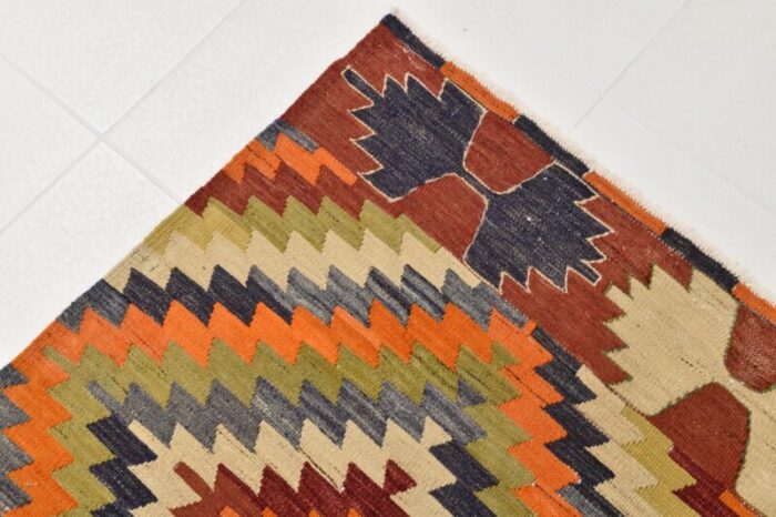 vintage geometric pattern kilim rug 1962 12