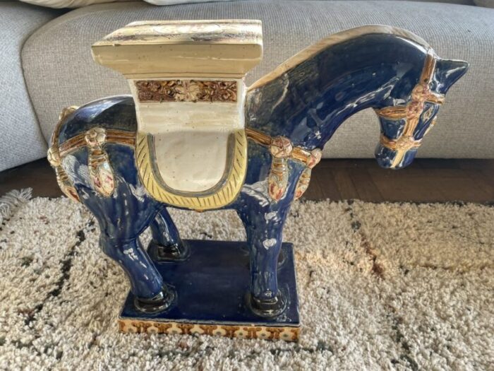 vintage horse shape planter 1