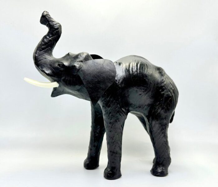 vintage leather elephant sculpture figure 1960s set of 2 9