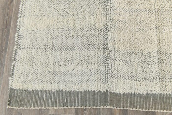 wool kilim pompom rug 0783